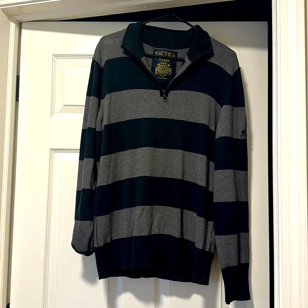 Men’s large sweater